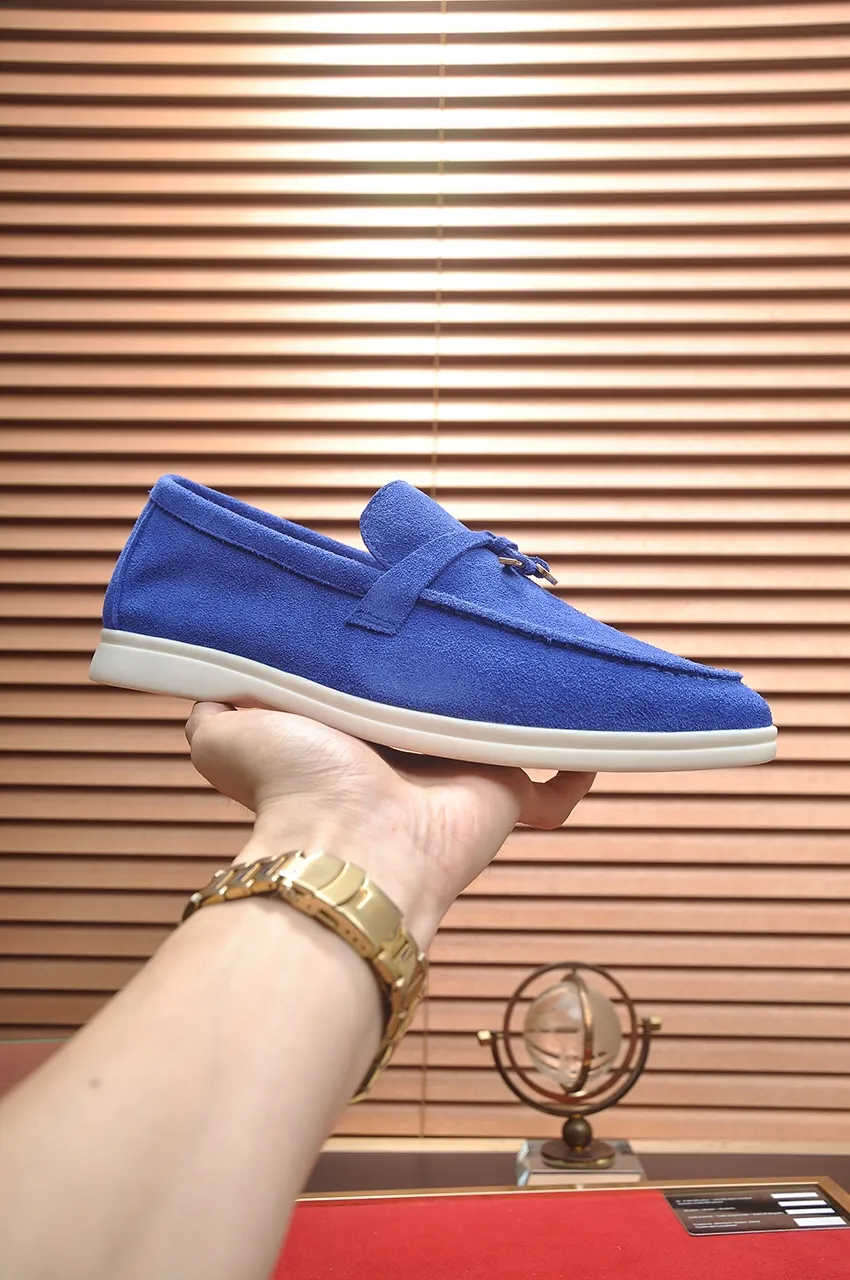 Men's shoes 💰400💶[𝐥𝐨𝐫𝐨 𝐏𝐢𝐚𝐧𝐚] [Couple model] High-end quality, affordable price, LP classic loafers, Italian treasure brand, the only brand that can match Hermès! Only after wearing it do we know that we can’t live up to our feet. Women’s code: 35-40 (customized sizes 34, 41, 42 are non-returnable) Men’s code: 38-44 (customized 45, 46, 47, 48 are non-refundable) Fabric: Customized imported cashmere Lining: Customized imported fetal cowhide Foot: Imported benzene-dyed calfskin Outsole: Exclusive original glass rubber outsole